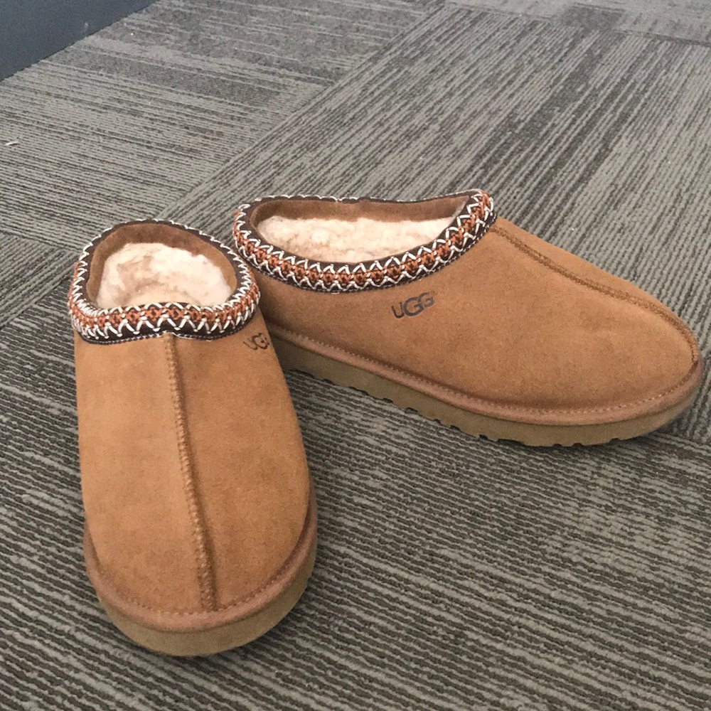 Unisex UGG slippers